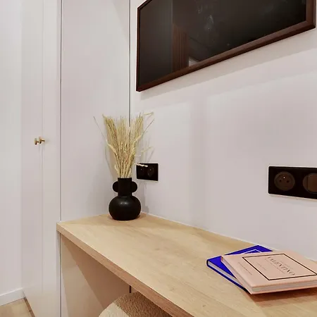 Charming - 1br 4p - Ac - Marais